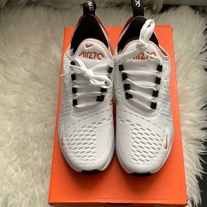 Nike Air Max 270 Size 6